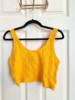 Orange stretchy crop top